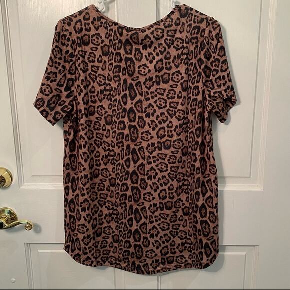 Grace & Emma shirt Leopard Animal Print & Flirty cross cross Top NWT S - Picture 6 of 7